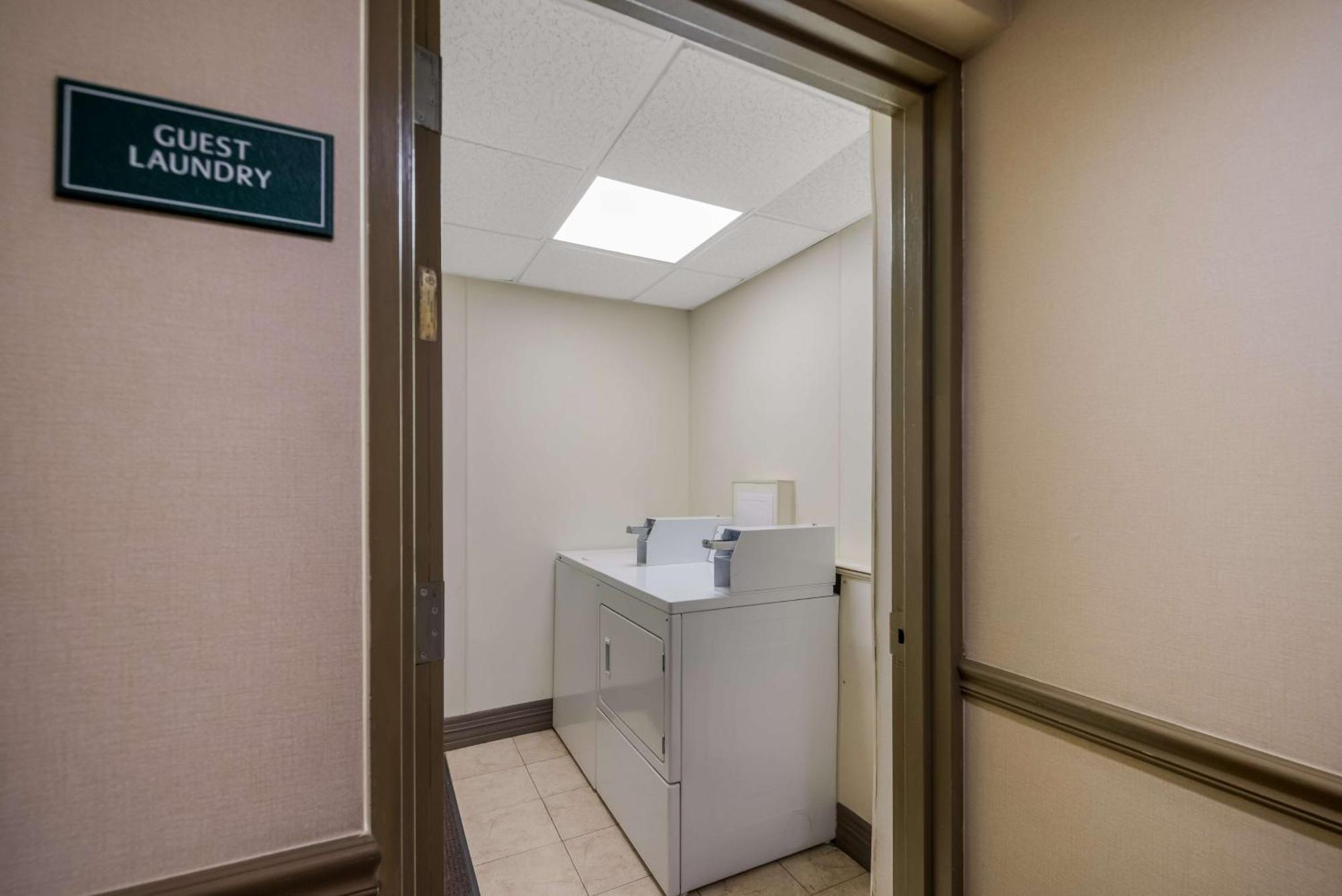 Best Western Philadelphia South - West Deptford Inn Thorofare Екстер'єр фото
