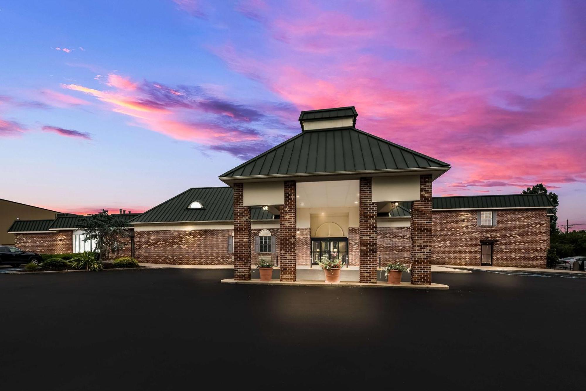 Best Western Philadelphia South - West Deptford Inn Thorofare Екстер'єр фото